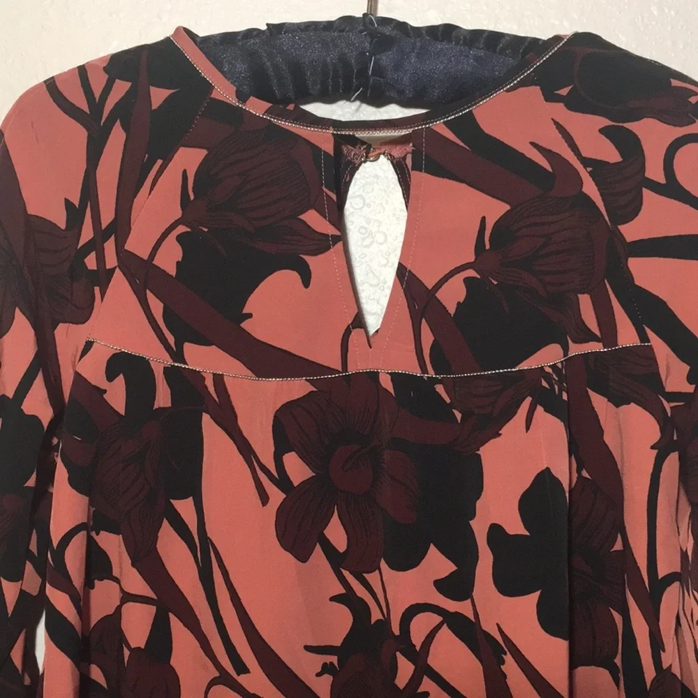 SOLD Abercrombie & Fitch Cold Shoulder Floral Long Sleeve Top Pink Sz XS - Picture 2 of 11